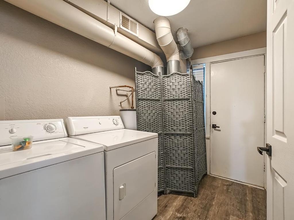 Heart Of Westport 1Br Villa Kansas City Exterior photo